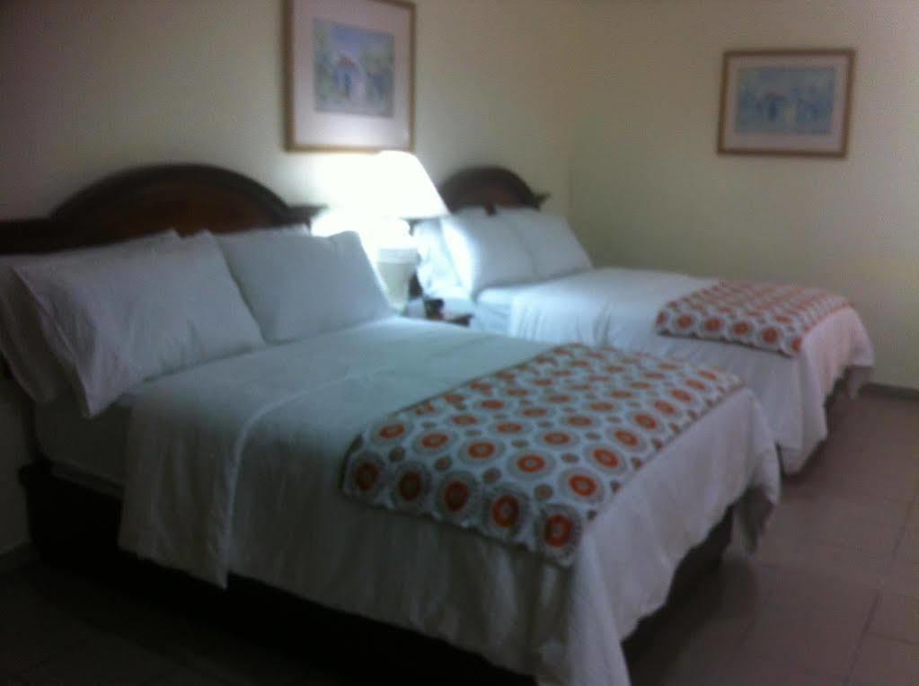 Micro Hotel Condo Suites Santo Domingo Luaran gambar